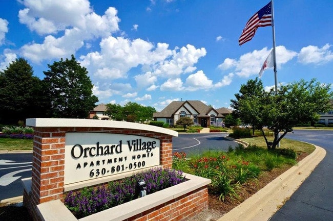 Orchard Village Apartments Aurora Il