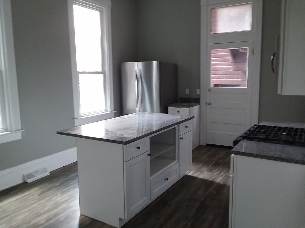 Primary Photo - 820-822 Spring Garden Drive - 822 1