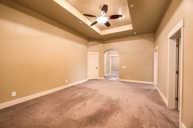 Building Photo - Spacious Basement Apt in Lindon!