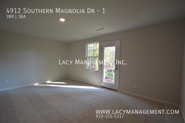 Building Photo - A Beautiful Townhome with SS Appliances an...