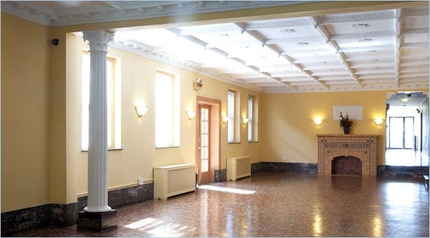 Lobby - Traymore Apartments