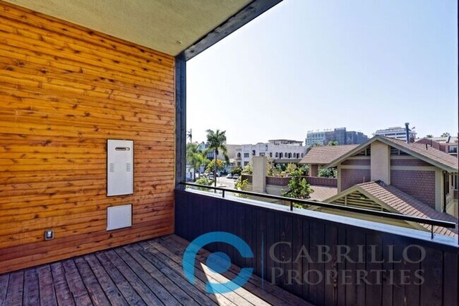 Foto del edificio - 2870 Fourth Ave