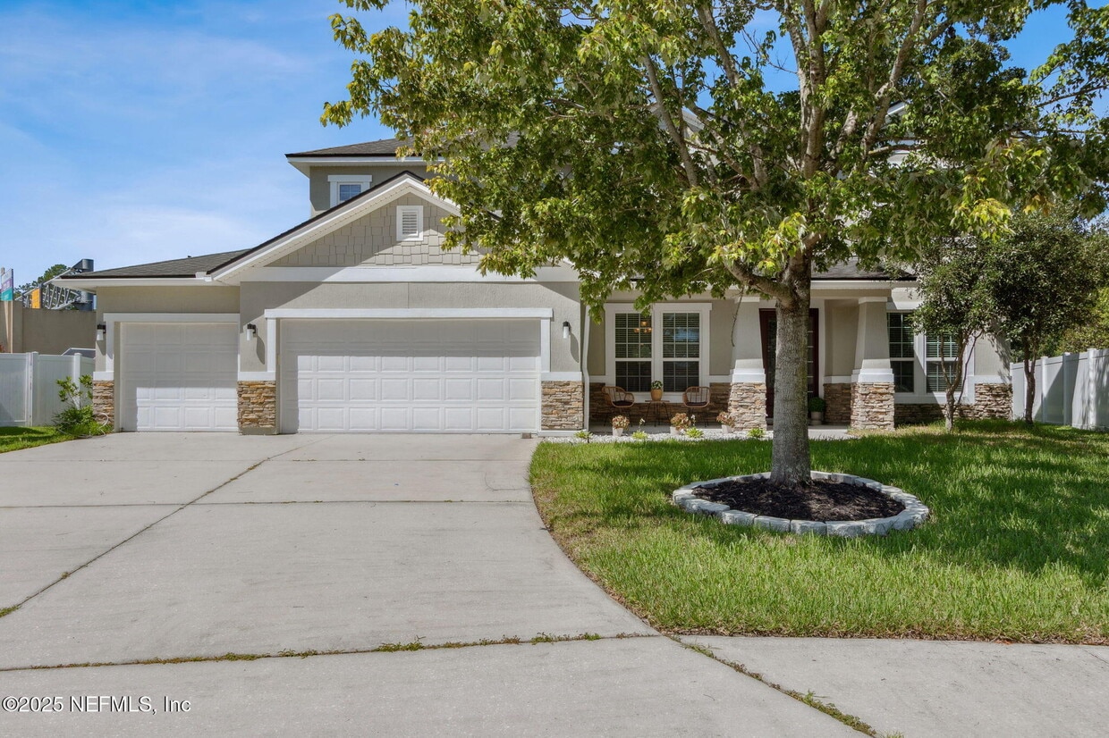 Primary Photo - 11470 Glenlaurel Oaks Cir