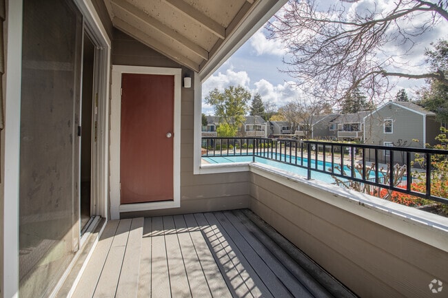 Building Photo - Clearwater Apartments
