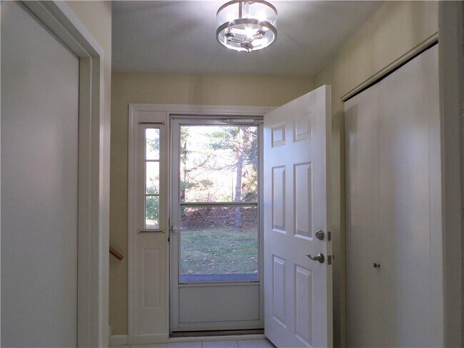 Building Photo - 144 Edaville Ct
