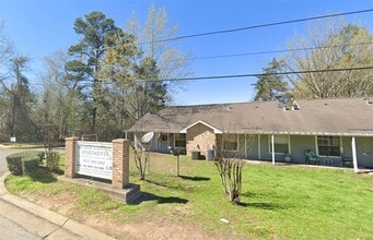 Building Photo - 800 N Bradford St