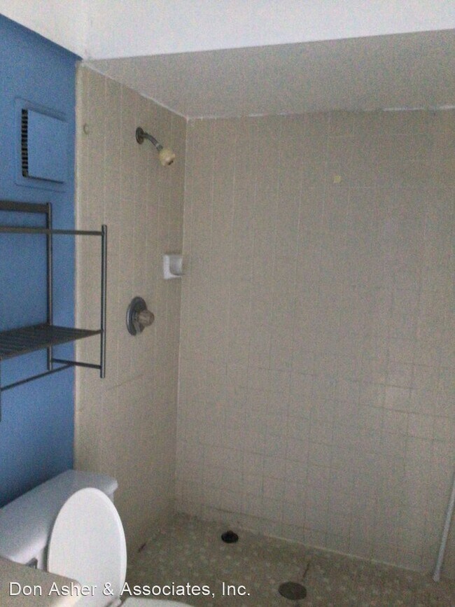 Foto del edificio - 3 br, 2.5 bath House - 1158 Grove Street
