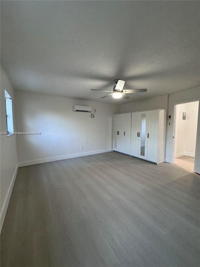 Building Photo - 12530 SW 29th Terrace