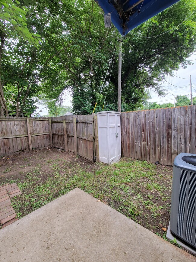 Foto del edificio - 107 Sibley St