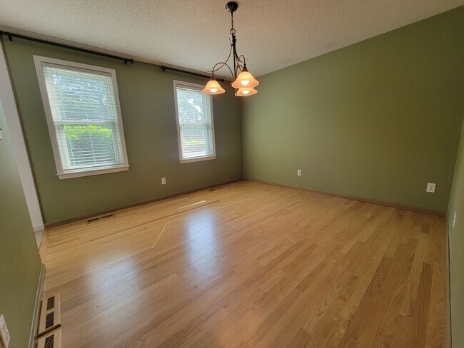 Foto del edificio - Beautiful Single-Family Home Litchfield NH for Rent