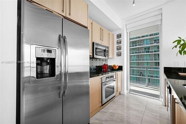 Foto del edificio - 1111 SW 1st Ave