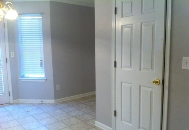 Foto del edificio - 146 Springbottom Dr SE