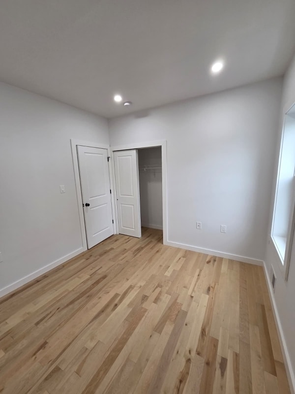 Building Photo - 15 Voorhees St