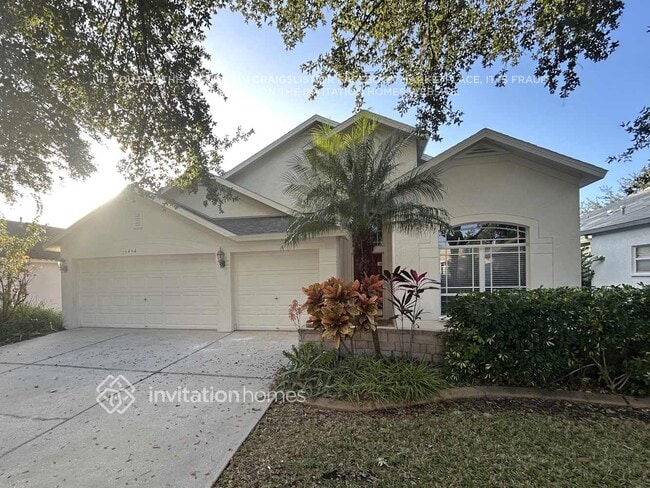 Building Photo - 15454 Martinmeadow Dr