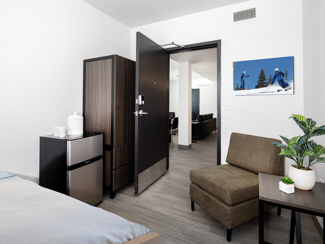 Foto del edificio - Slopeside Village Apartments and Townhomes