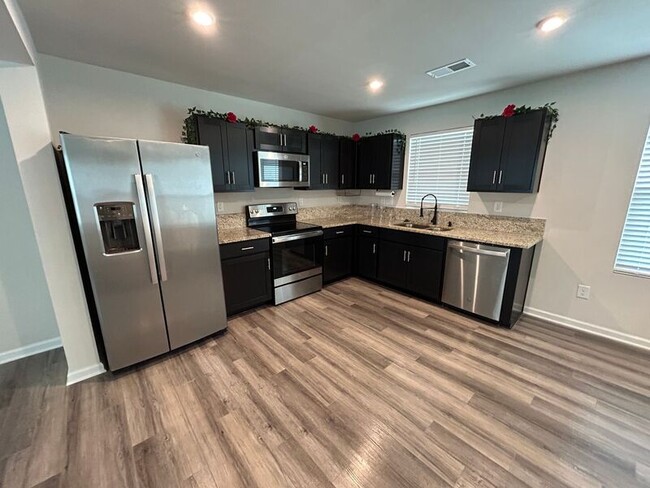 Building Photo - 6109 Cutwater Cir