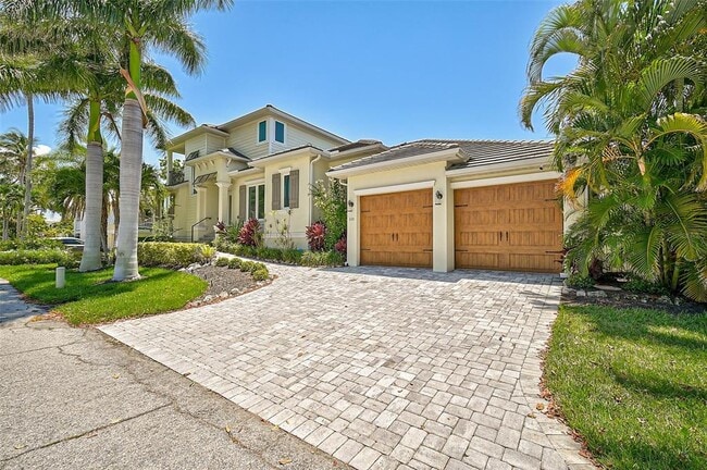 Building Photo - 830 Tarawitt Dr