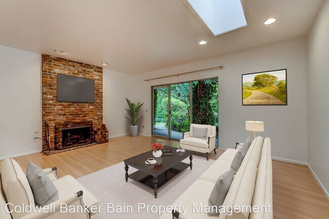 Foto del edificio - 4 br, 3 bath House - 12629 N. E. 2nd Street