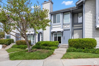 Building Photo - 844 Bluebell Ct