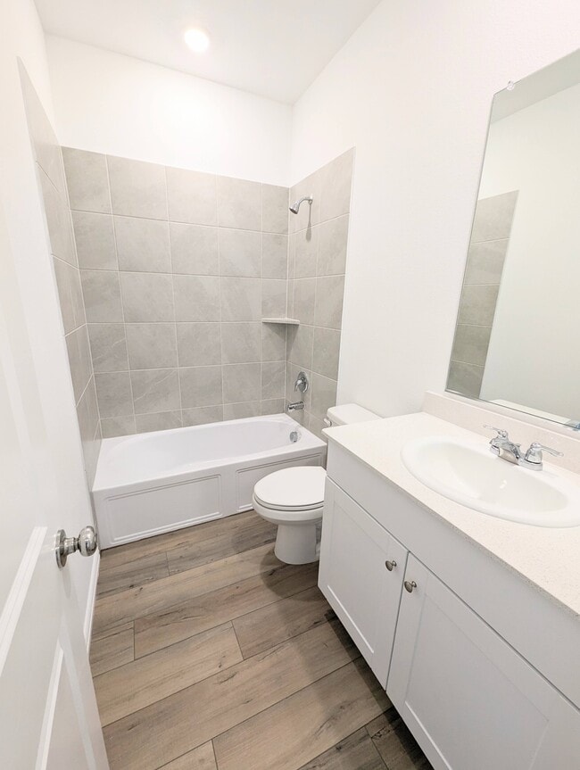 Foto del edificio - 14821 Lone Rock Lane