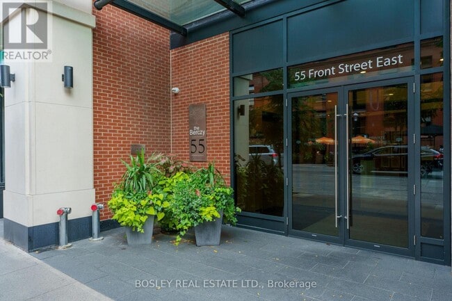 Building Photo - 55 Front St E