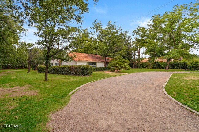 Foto del edificio - 428 Lindbergh Ave