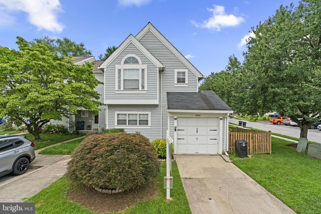 Foto principal - 8540 Harvest View Ct