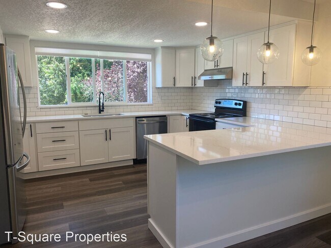 Foto del edificio - 4 br, 3 bath House - 23901 46th Ave W