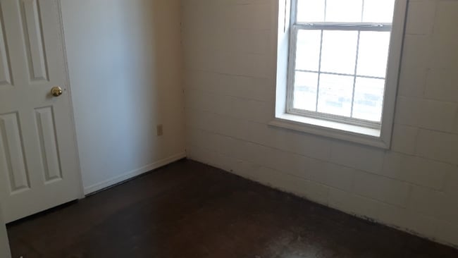 Foto del edificio - 606-606 24th St