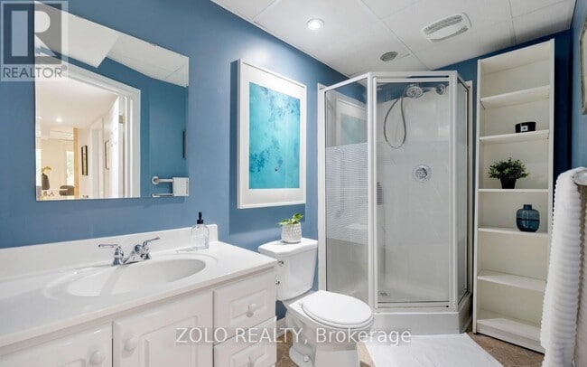 Photo du bâtiment - 2488 Newport St