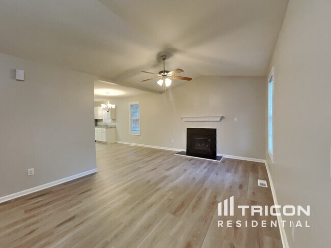 Foto del edificio - 1204 Poplar Ridge Rd