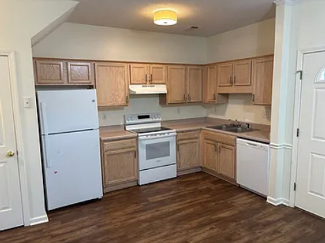 Foto del edificio - 3 bedroom/2 bath