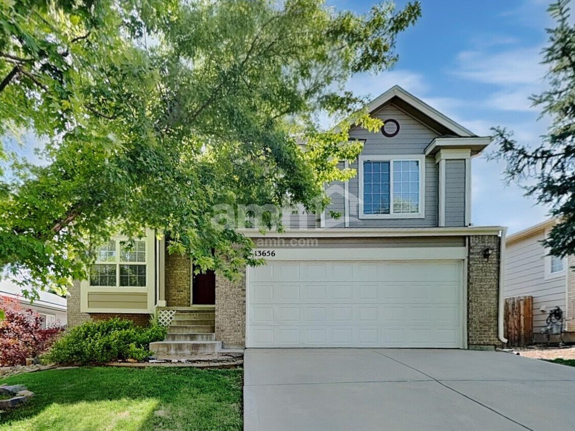 Foto principal - 13656 Adams St