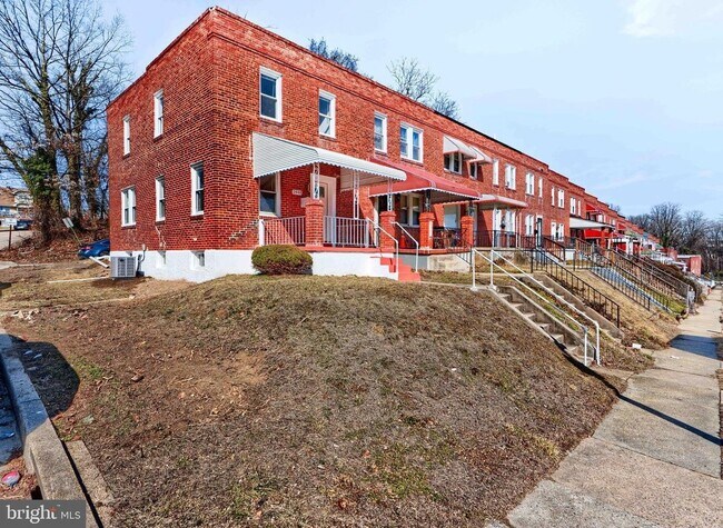 Foto del edificio - 2448 Shirley Ave