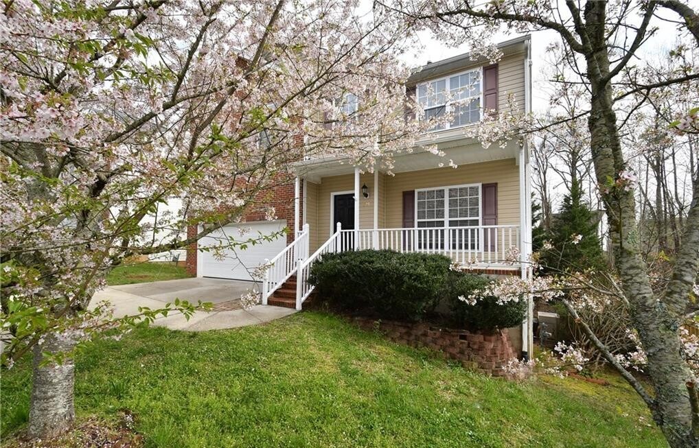 325 Ivy Park Ln, WinstonSalem, NC 27104 House Rental in Winston