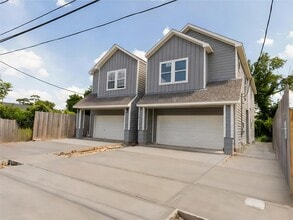 Building Photo - 4720 Hare St
