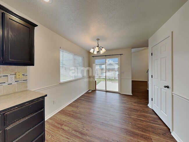 Foto del edificio - 2513 E Cinnamon Ln