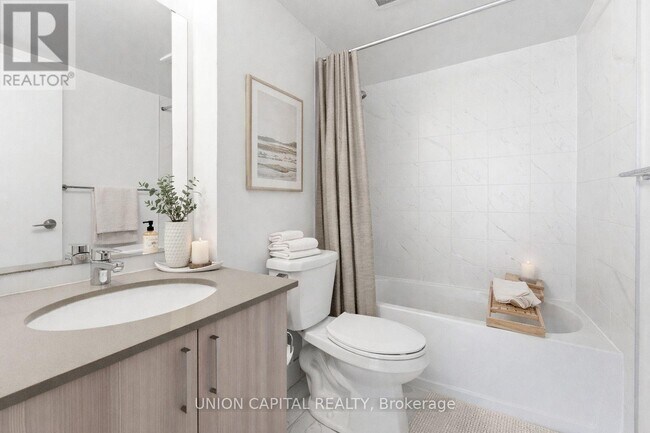 Photo du bâtiment - 1455 Celebration Dr