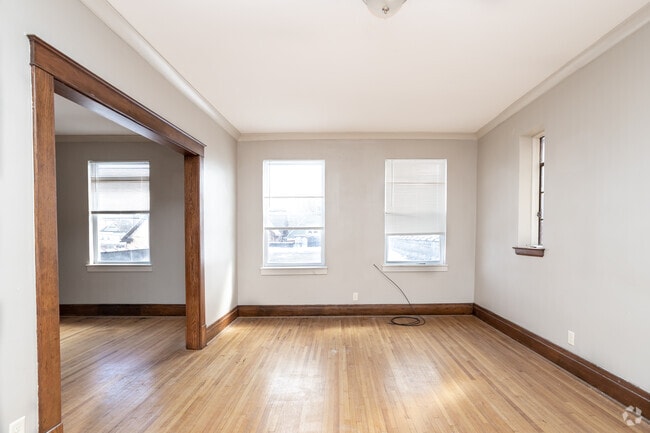 Interior Photo - The Verrazzano on 3rd