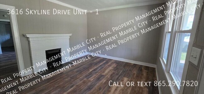 Foto del edificio - 3616 Skyline Dr
