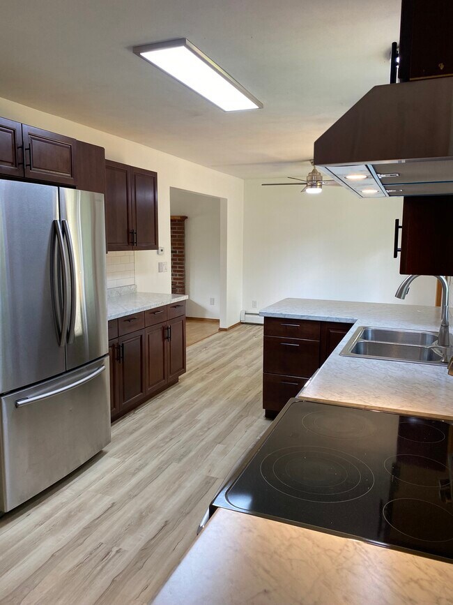 Foto del edificio - 5414 Grace Rd