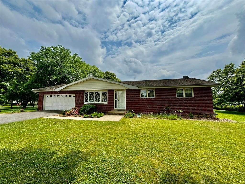 Foto principal - 510 Zucksville Rd