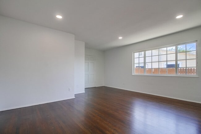 Tons of natural light - 2646 Violet St