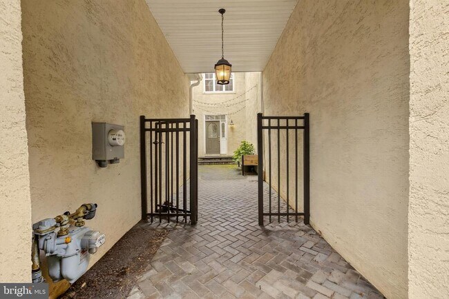 Foto del edificio - 16 Oak Leaf Ln