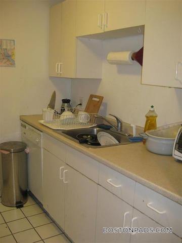 Foto del edificio - 776 Columbus Ave