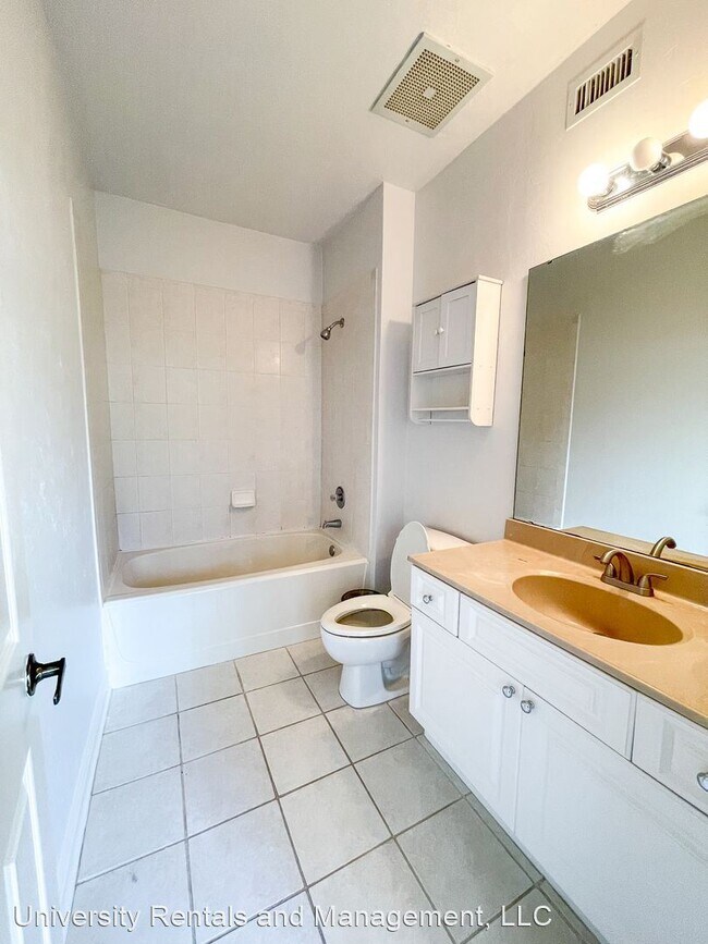 Foto del edificio - 3 br, 3 bath House - 201 SE 2nd Ave Unit 304