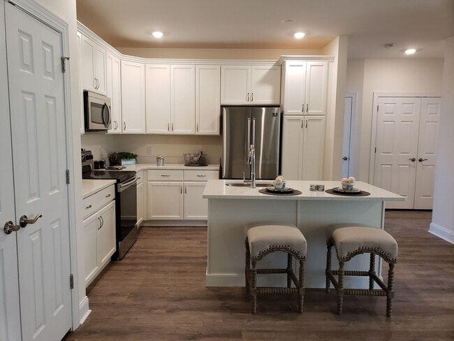 Foto del edificio - The Residences at St. Joseph Court