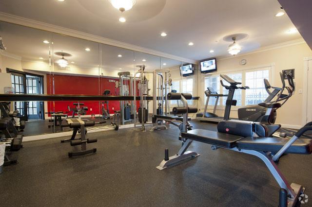 Foto del edificio - Move-In Specials You’ll Love!