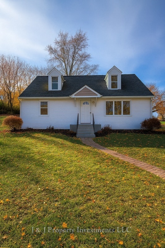 Building Photo - 7119 S Solon Rd