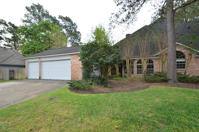 Building Photo - 15026 Benfer Rd